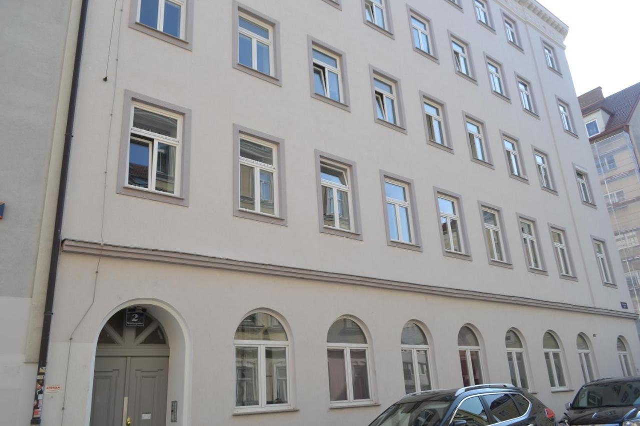 Goldfisch Apartment Taborstrasse Вена Экстерьер фото