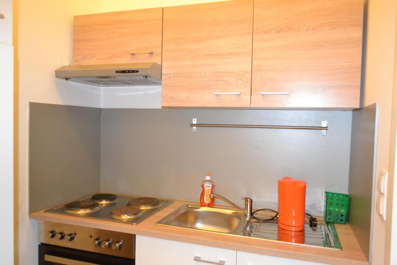 Goldfisch Apartment Taborstrasse Вена Экстерьер фото