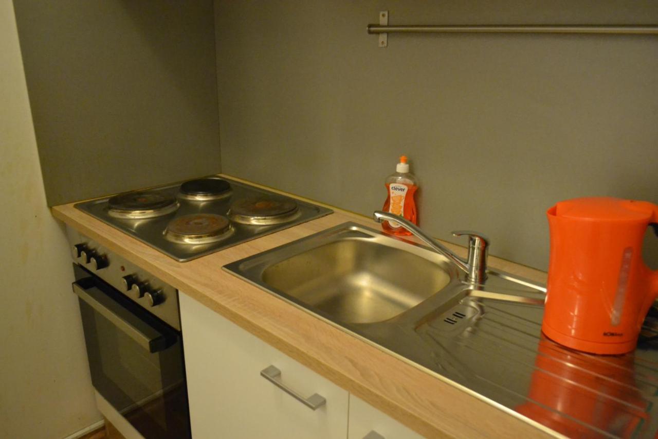 Goldfisch Apartment Taborstrasse Вена Экстерьер фото